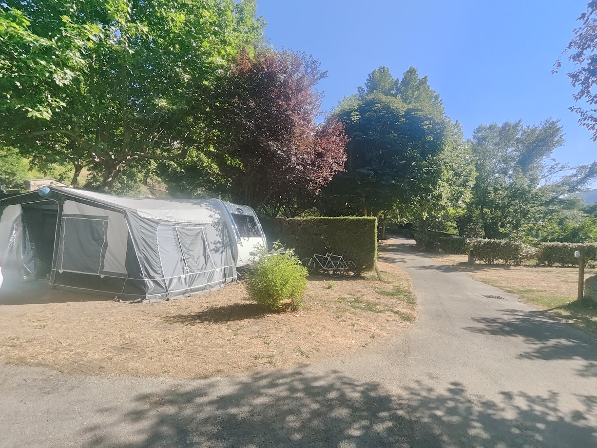 emplacement camping